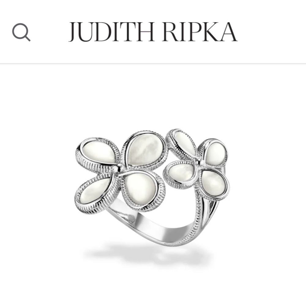 Judith Ripka Fower Ring. Brand New.